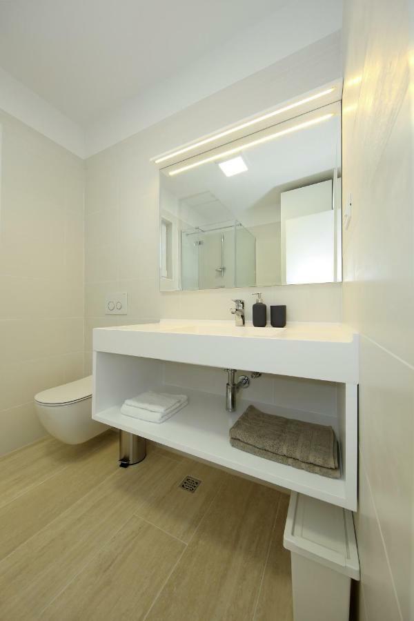 Valadar Apartments Privlaka  Extérieur photo