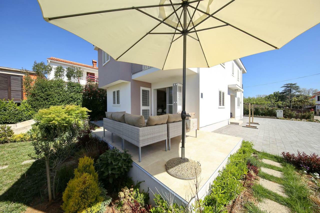 Valadar Apartments Privlaka  Extérieur photo