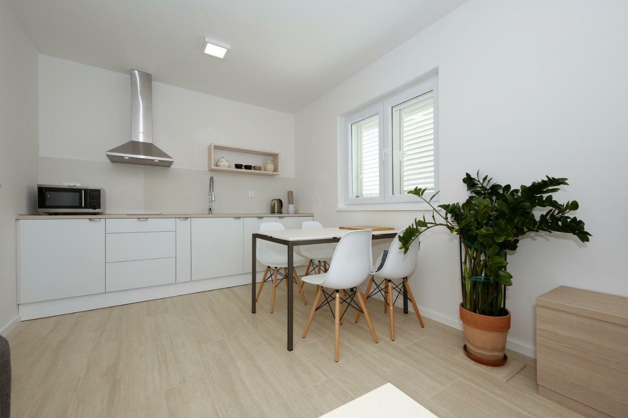 Valadar Apartments Privlaka  Extérieur photo